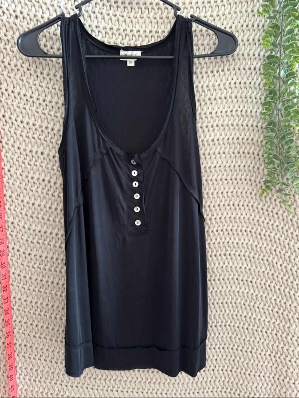 POL size medium black tank top